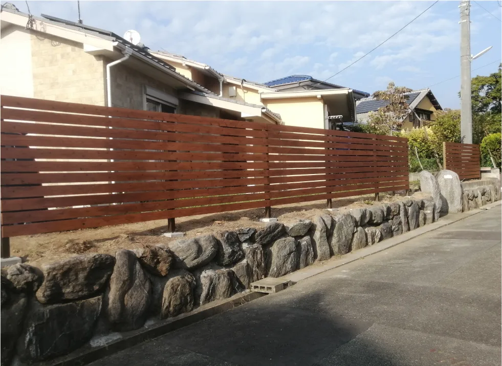 ガーデンエクステリアの施工・販売及び、庭木の販売